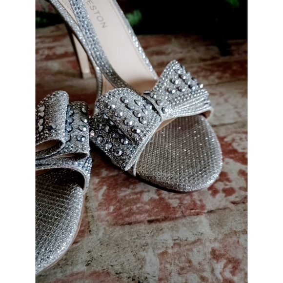 Kate Preston Lula Rhinestone Bow Ankle Sandal - Picture 11 of 16